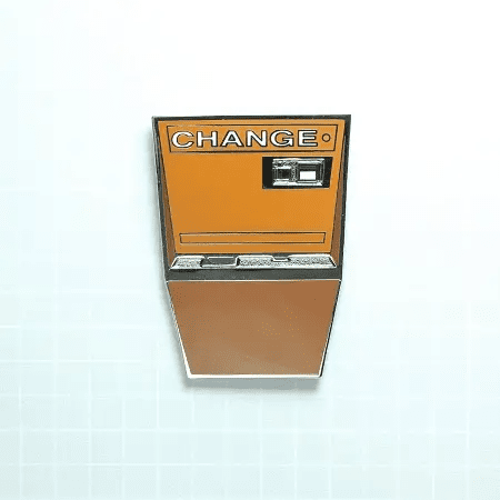 Arcade Change Machine Retro Brown Pin